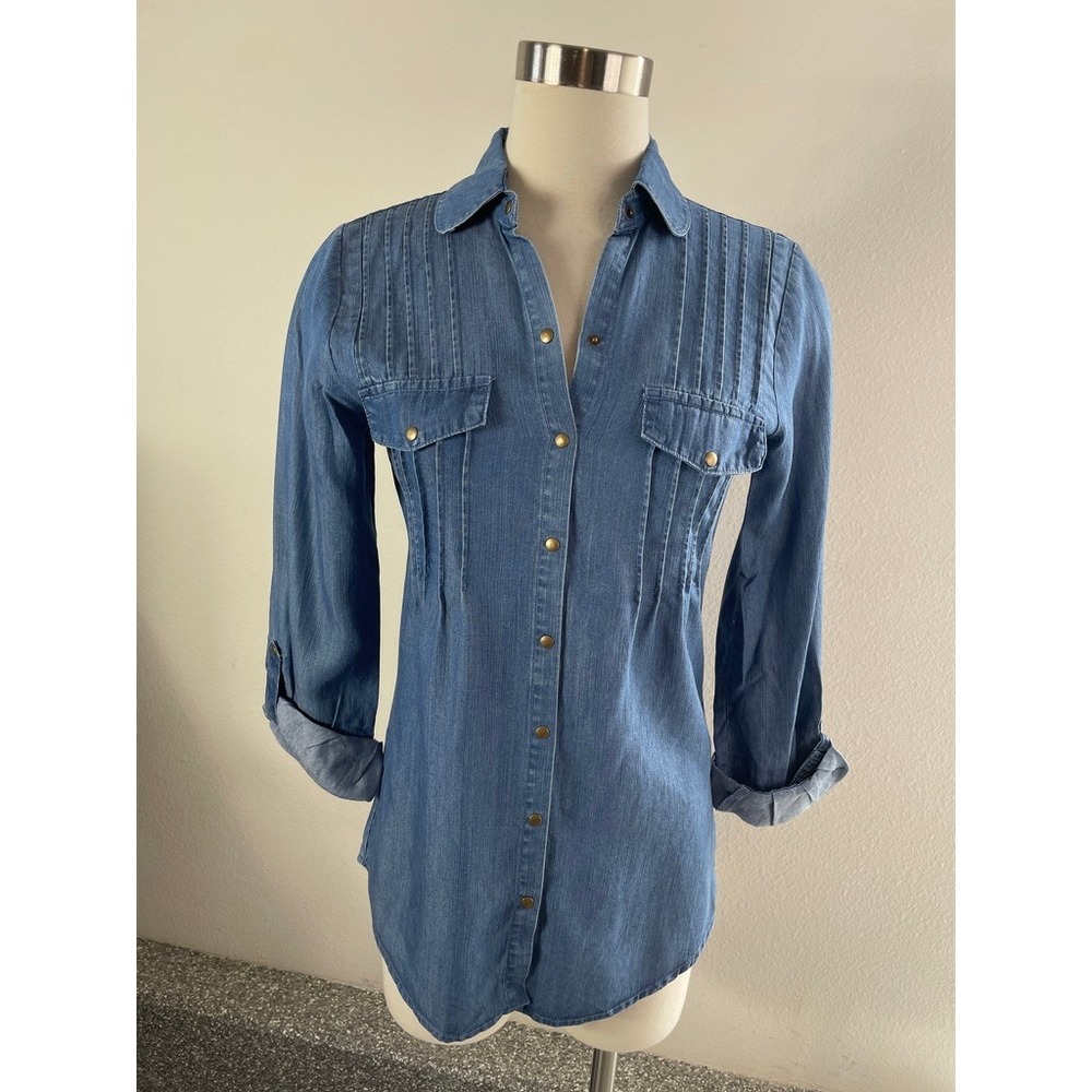 Sundance Women XS‎ Blue Tencel Chambray Pintuck Pleated Snap Shirt Roll Tab